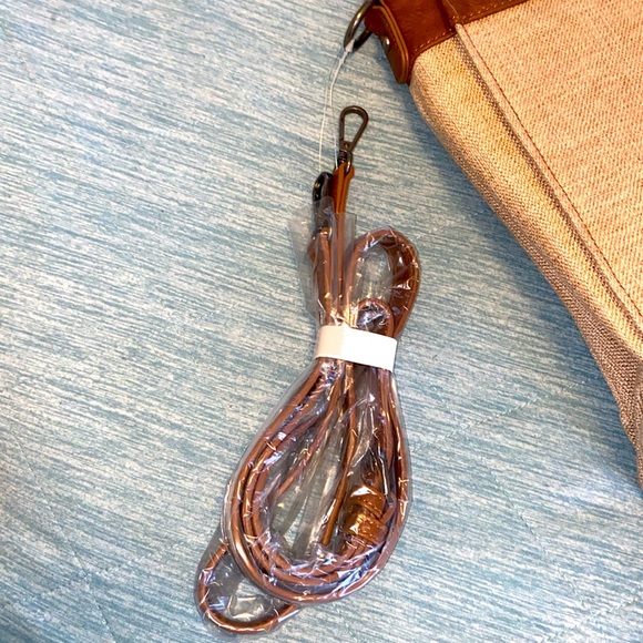 Wrangler bronc riding’ purse - Picture 5 of 5